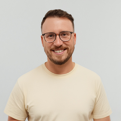 Steve Harris, Director